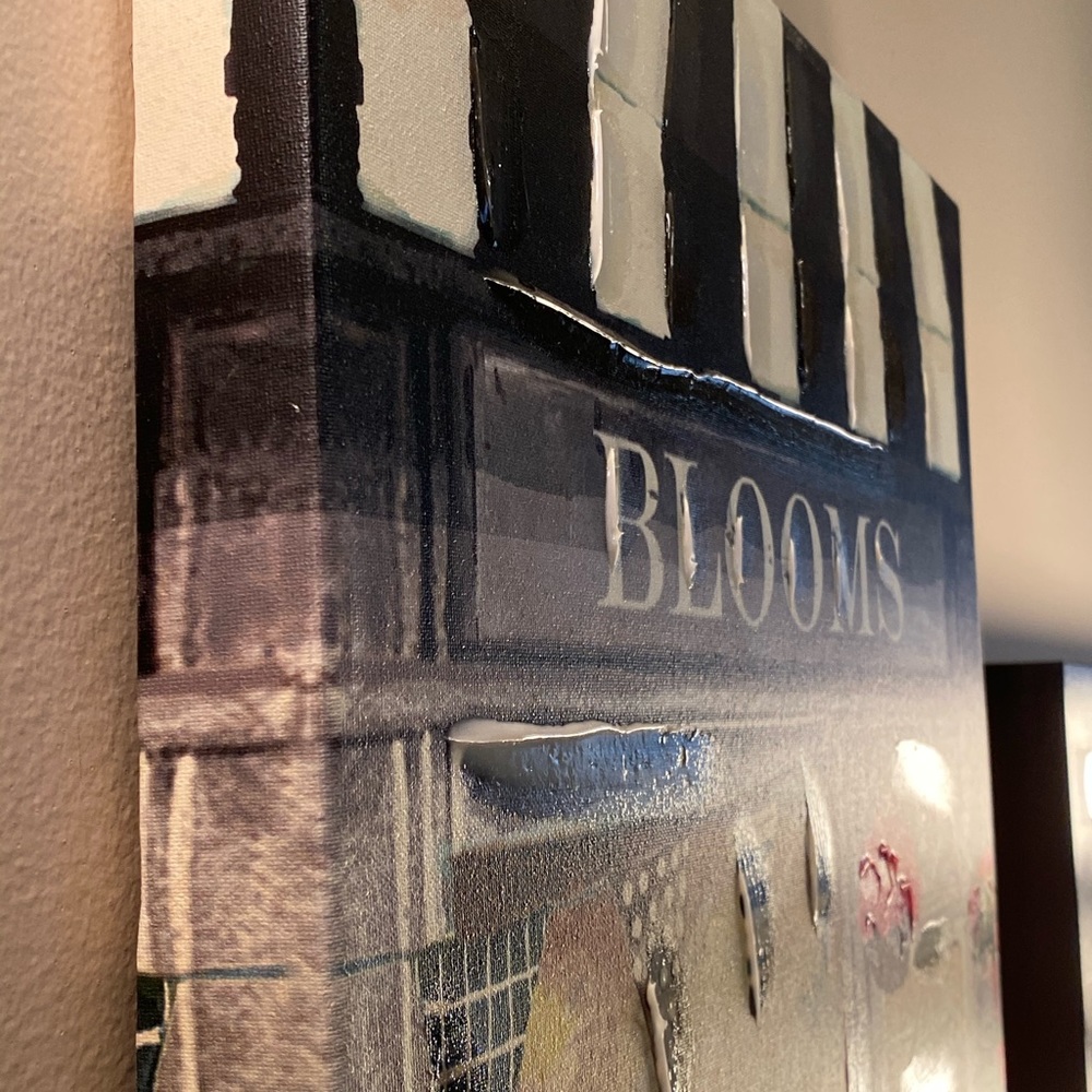 Wall decor